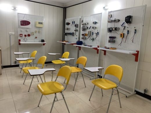 آموزش برق صنعتی